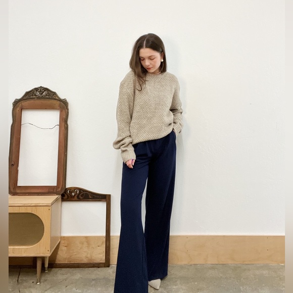 Purnell Oversized Slouchy Chunky Knit Oatmeal Sweater, Pre-loved in EC - Picture 14 of 16